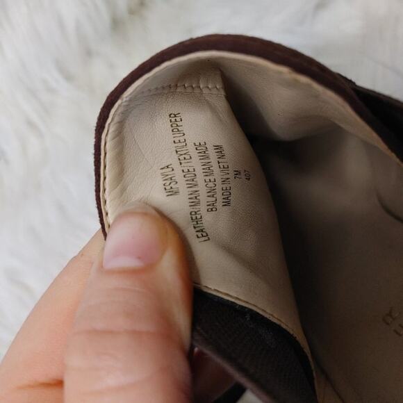 Marc Fisher Leather Size 7 Peep Toe Leather High Heel Snake Print Business Brown - Picture 10 of 10